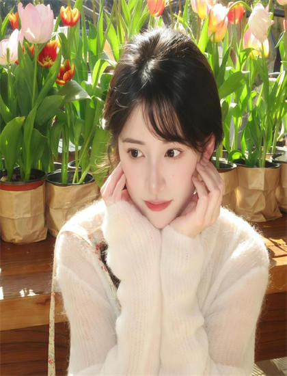 《总裁夫人的双面身份》幕后故事了解指南精彩绝伦的：制作背景与趣闻分享，发布会实录